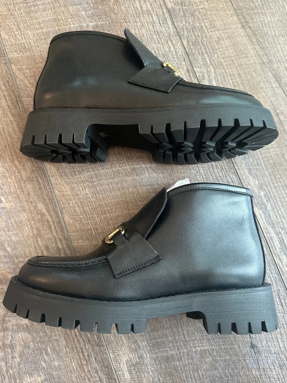 Steve Madden Black Leather Ankle Loafers with Gold Hardware